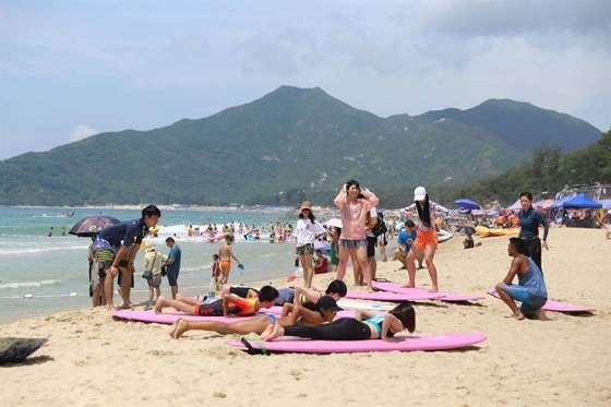 “用鞋垫的价引皮鞋的流”也是虚假宣传