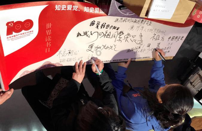 小艾比模仿秀